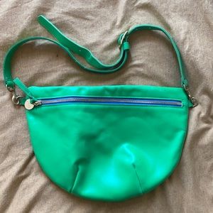 Clare V Grande Fanny